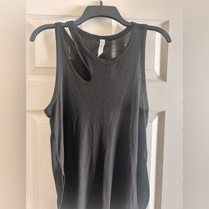 ALO tank with shoulder cut outs